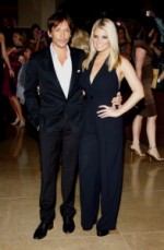 Jessica Simpson, Ken Paves – The Price of Beauty