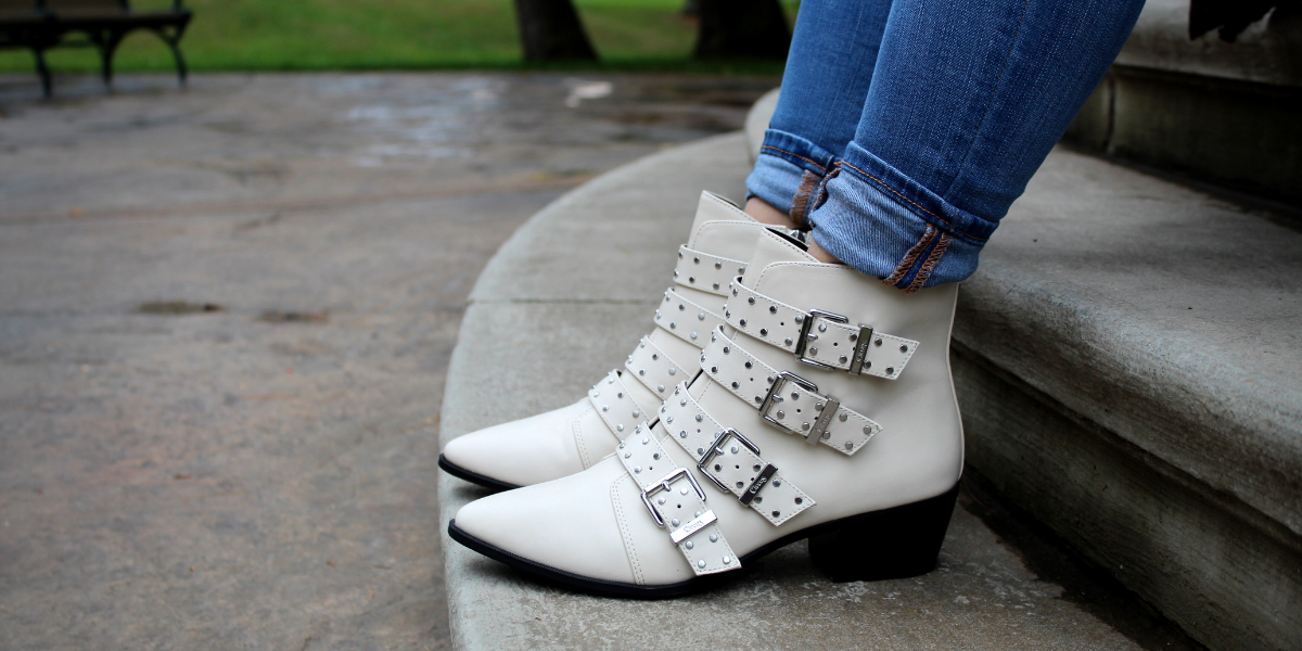 How to Wear White Boots